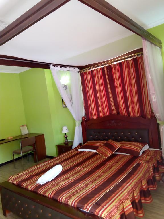 Lambada Holiday Resort Mombasa Mtwapa Exterior photo
